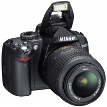 Nikon D3000 Kit 18-55 mm